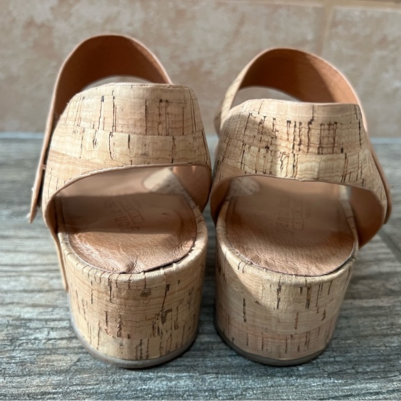Kenneth Cole Gentle Souls Cork Sandals - Picture 8 of 8